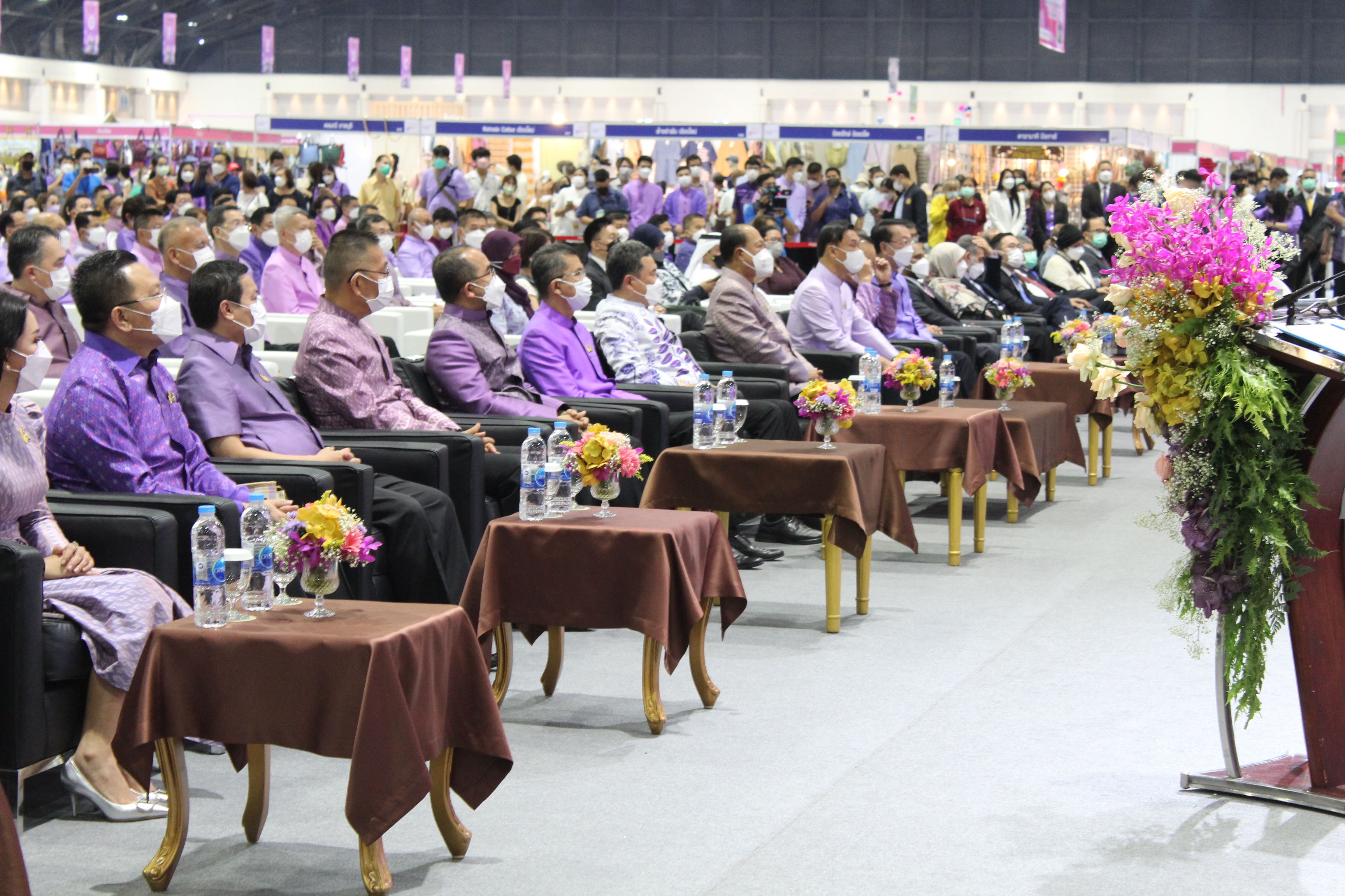 มท.1 เป็นประธานเปิดงาน OTOP MIDYEAR 2022