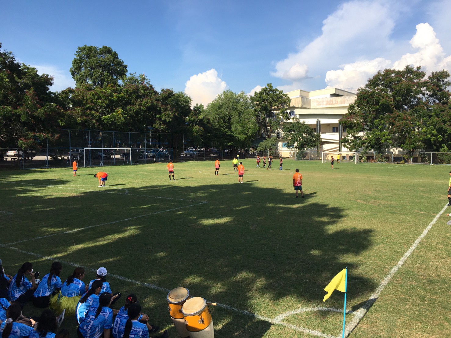 การแข่งขันกีฬาเชื่อมความสามัคคี “สานสัมพันธ์น้องพี่ 60 ปี พช.” เขตตรวจราชการที่ 8