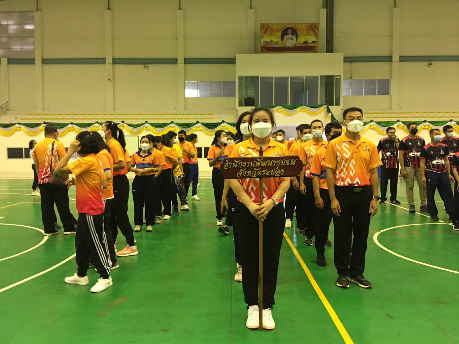 การแข่งขันกีฬาเชื่อมความสามัคคี “สานสัมพันธ์น้องพี่ 60 ปี พช.” เขตตรวจราชการที่ 8