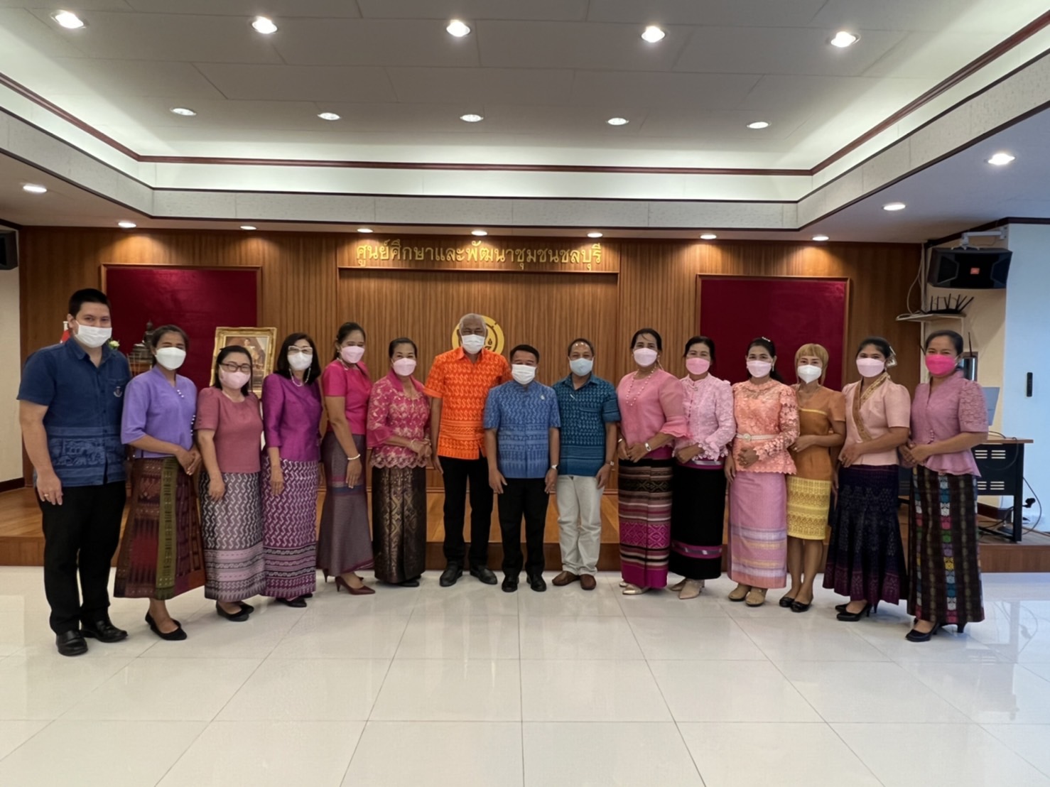 การคัดเลือกคนกองทุนพัฒนาบทบาทสตรีดีเด่นระดับเขตตรวจราชการ ประจำปี 2565