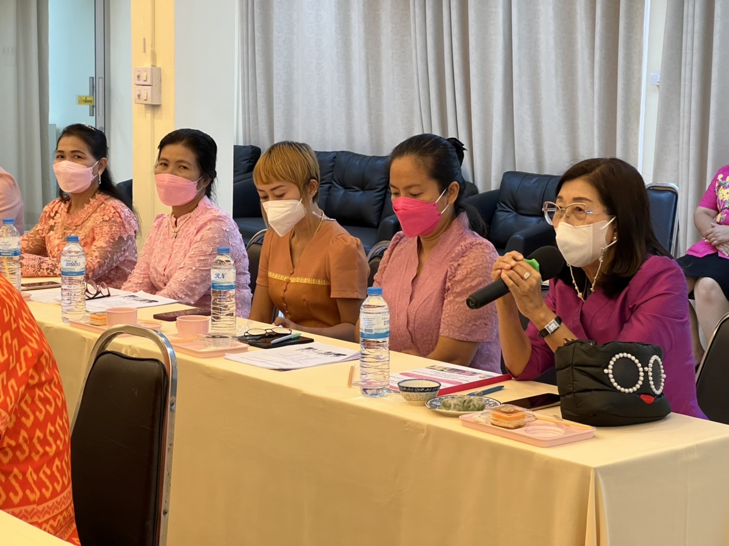 การคัดเลือกคนกองทุนพัฒนาบทบาทสตรีดีเด่นระดับเขตตรวจราชการ ประจำปี 2565