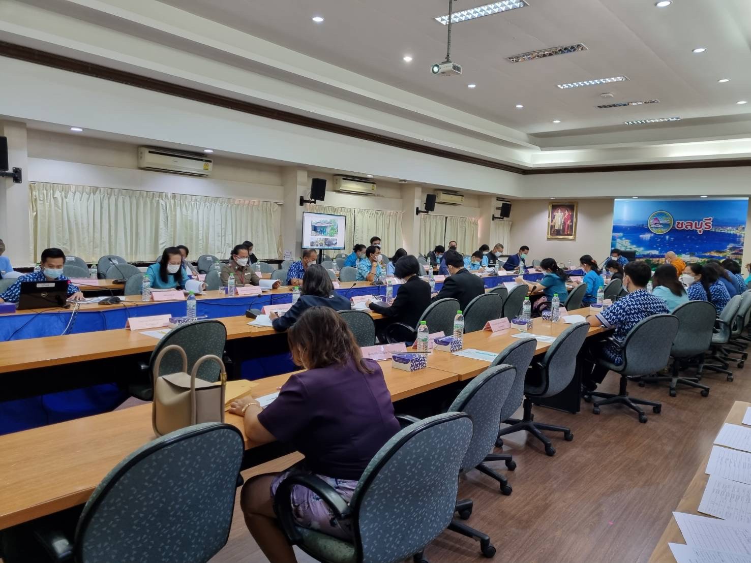 จังหวัดชลบุรีจัดประชุม ศจพ.จ. ครั้งที่ 2/2565