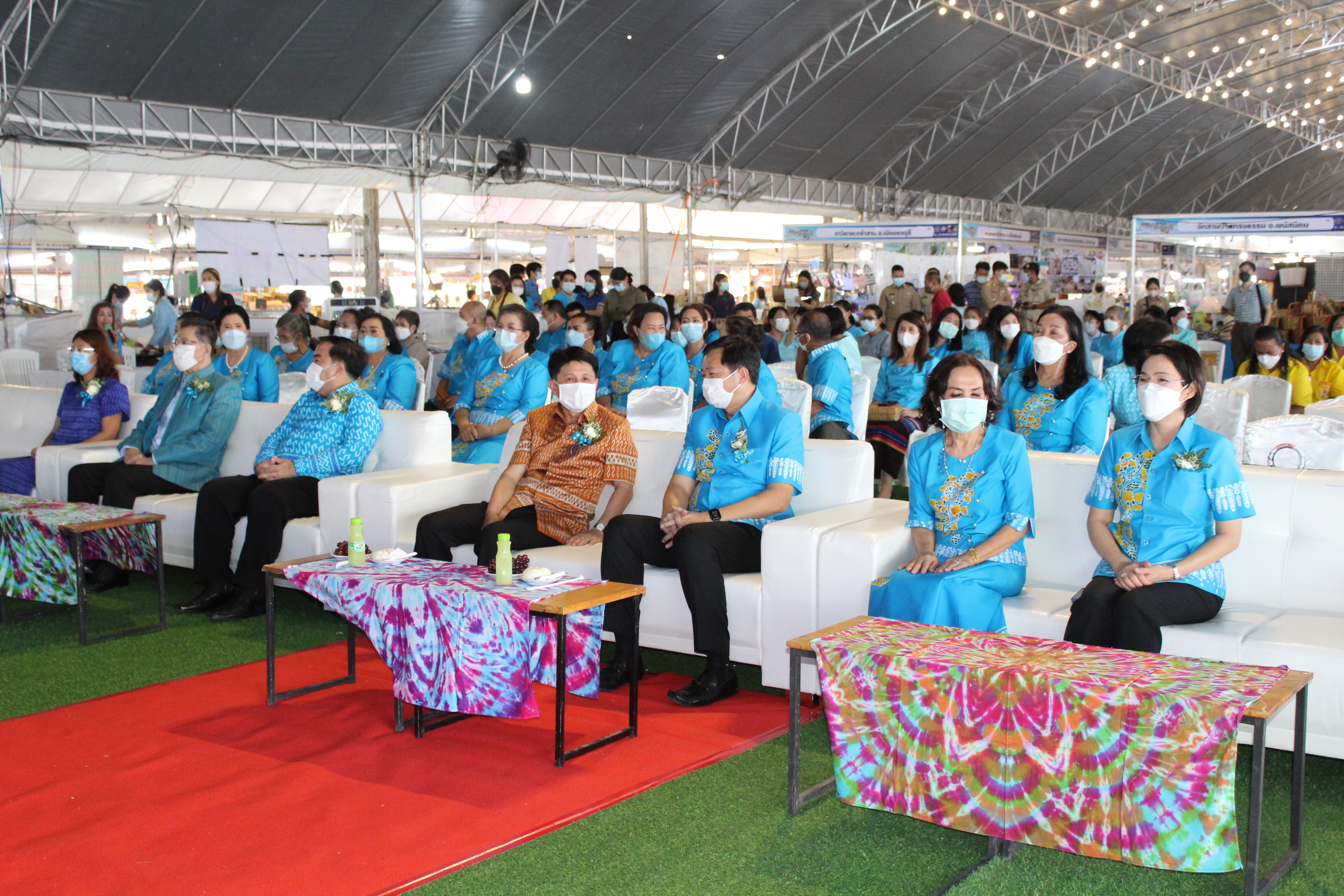 ผู้ว่าฯ ชลบุรี เปิดงานมหกรรม “ชม ชิม ช็อป OTOP ชลบุรี” ปี 2565