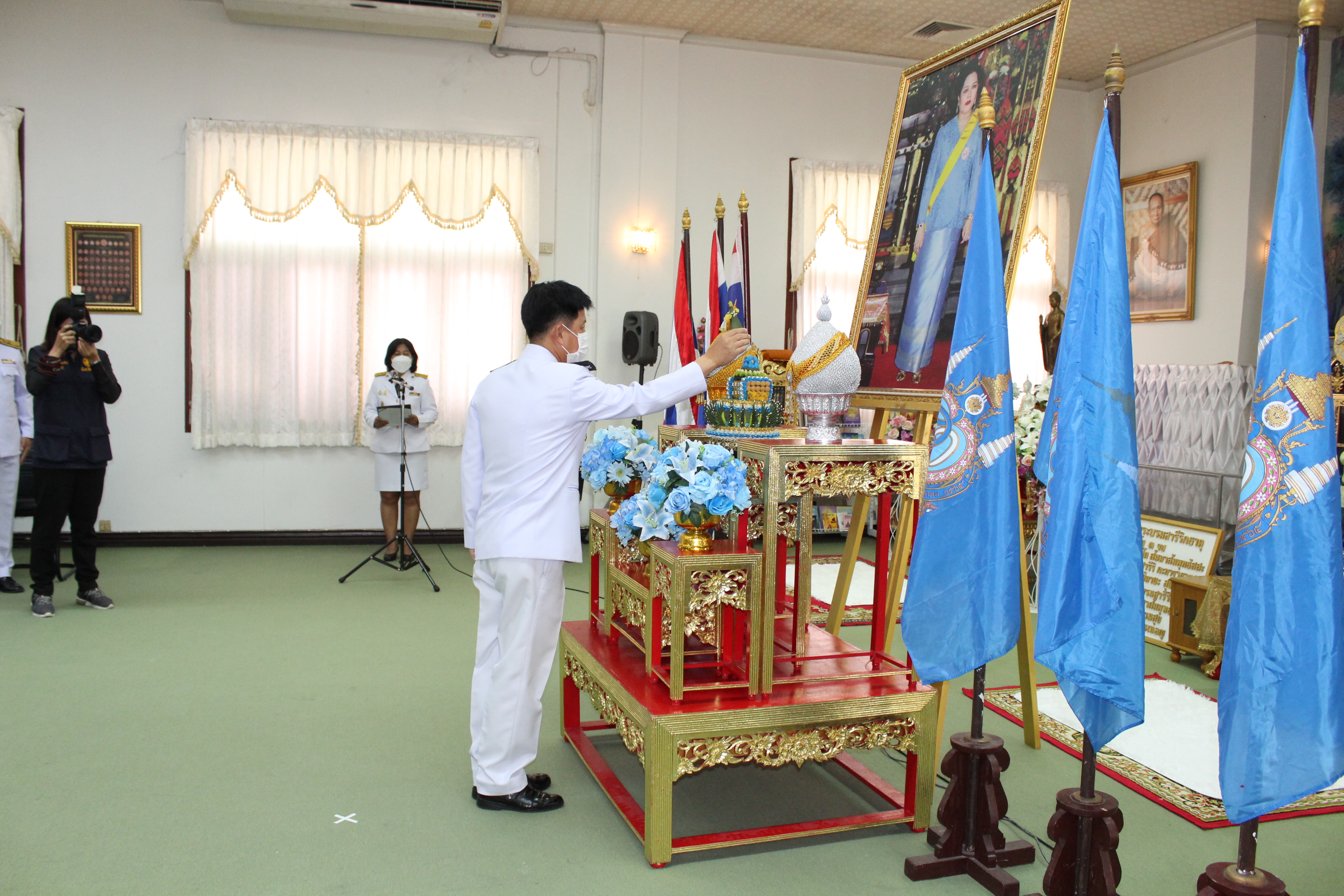 จังหวัดชลบุรีจัดพิธีมอบเงินพระราชทานขวัญถุงกองทุนแม่ของแผ่นดิน ประจำปี 2565