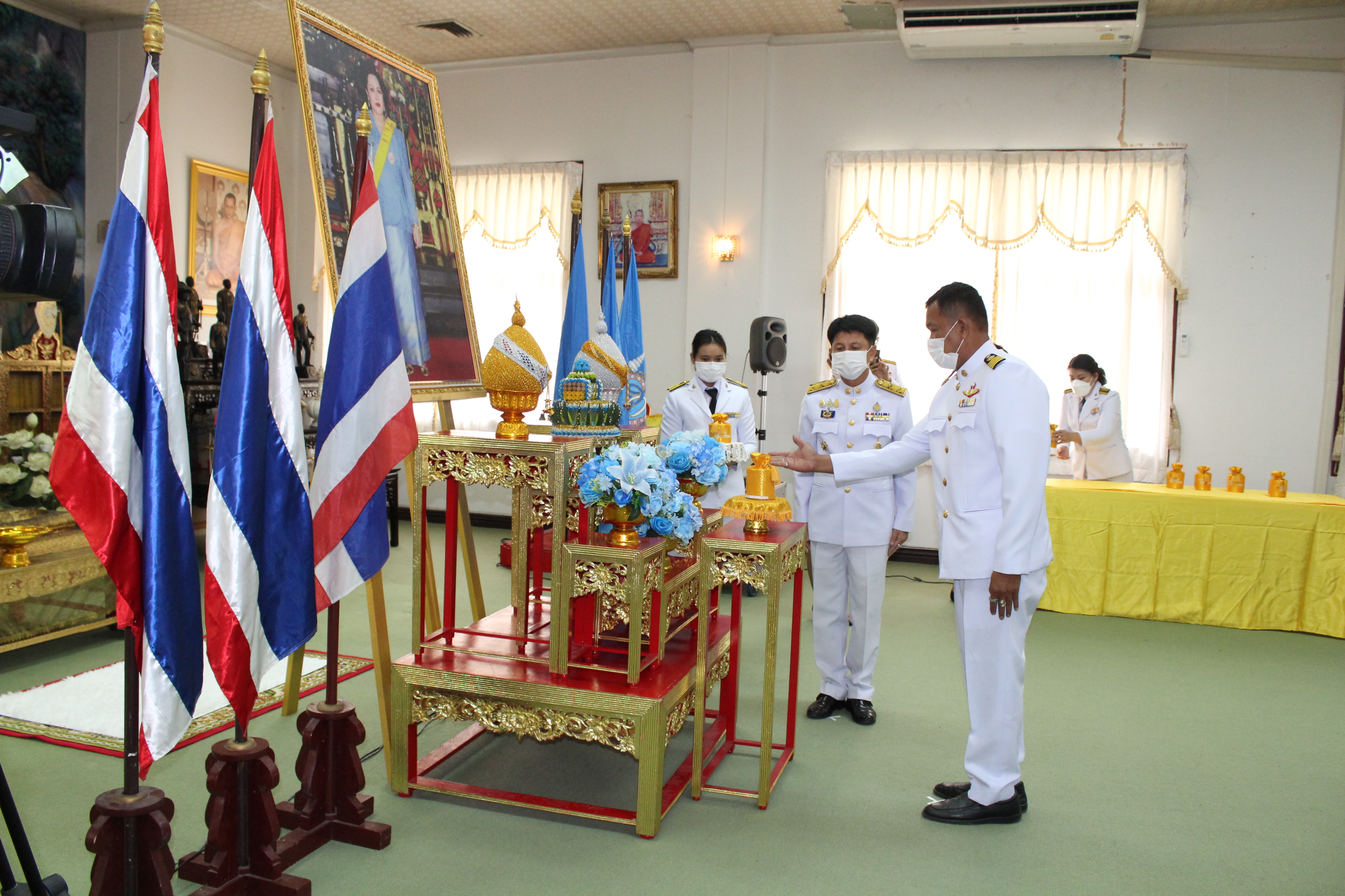จังหวัดชลบุรีจัดพิธีมอบเงินพระราชทานขวัญถุงกองทุนแม่ของแผ่นดิน ประจำปี 2565