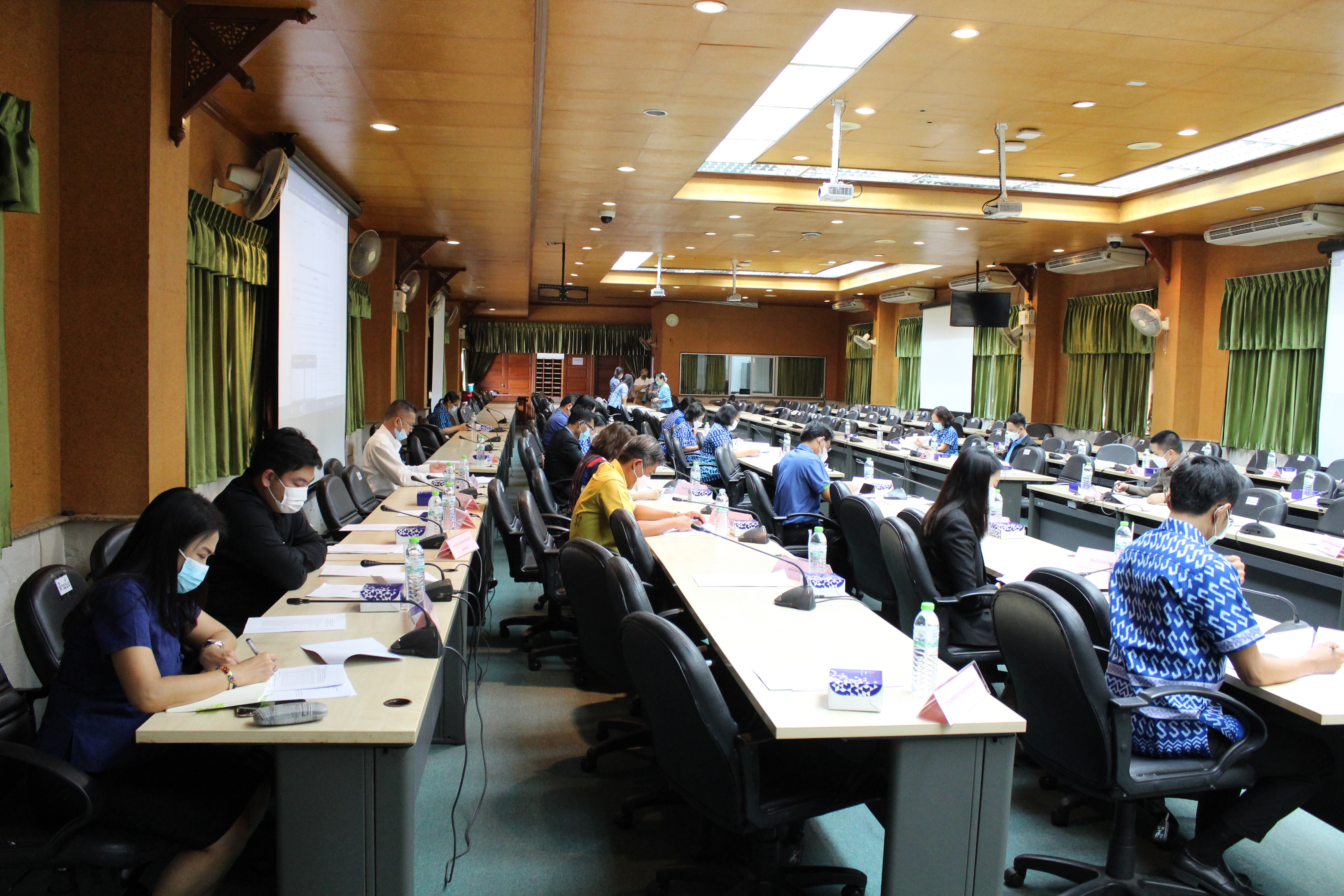 จังหวัดชลบุรีจัดประชุม ศจพ.จ. ครั้งที่ 3/2565