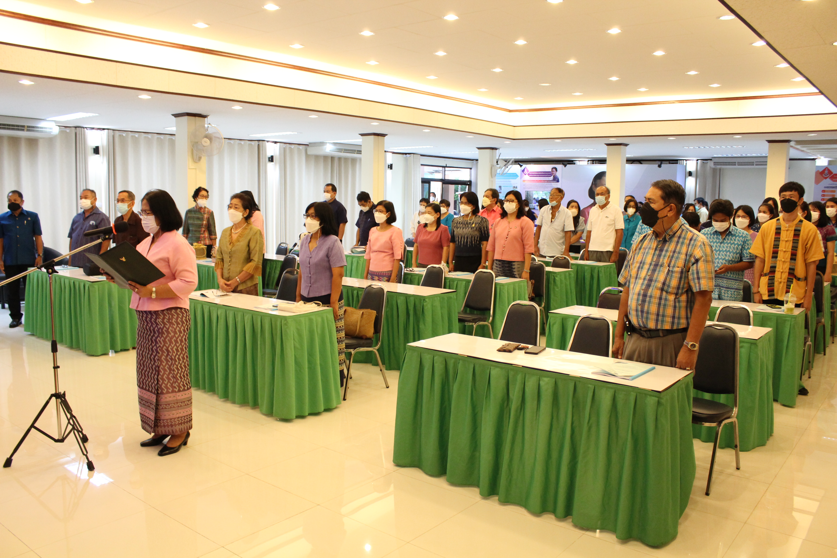 พช.ชลบุรี จัดโครงการส่งเสริมความสัมพันธ์สหกรณ์ออมทรัพย์กรมการพัฒนาชุมชน ประจำปี 2565