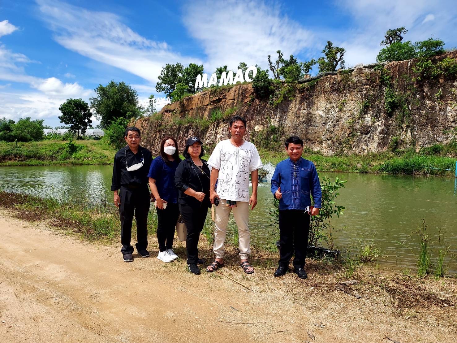 ผู้ตรวจราชการกรมลงพื้นที่ติดตามผลการดำเนินงาน “โคก หนอง นา โมเดล”