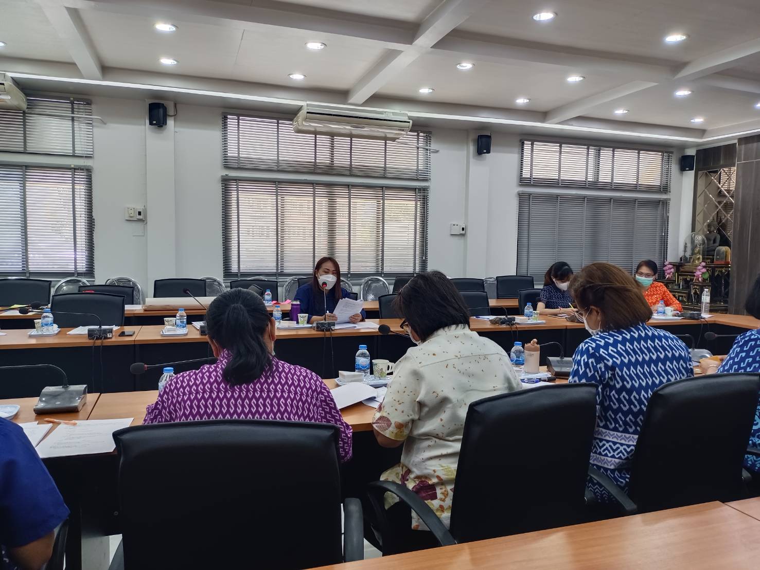 #พช.ชลบุรี#  จัดเวทีถอดบทเรียนและศึกษาวิจัย โครงการจัดเก็บข้อมูลการดำเนินงานโครงการอำเภอนำร่อง “บำบัดทุกข์ บำรุงสุข” แบบบูรณาการ และสร้างนักขับเคลื่อนยุทธศาสตร์นำการเปลี่ยนแปลง กระทรวงมหาดไทย