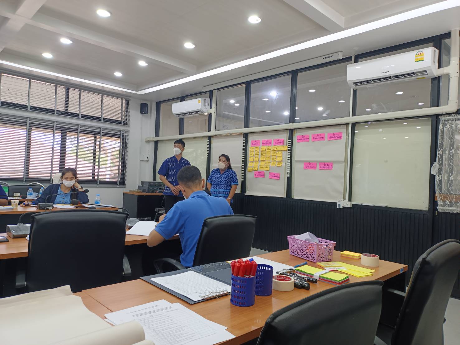 #พช.ชลบุรี#  จัดเวทีถอดบทเรียนและศึกษาวิจัย โครงการจัดเก็บข้อมูลการดำเนินงานโครงการอำเภอนำร่อง “บำบัดทุกข์ บำรุงสุข” แบบบูรณาการ และสร้างนักขับเคลื่อนยุทธศาสตร์นำการเปลี่ยนแปลง กระทรวงมหาดไทย