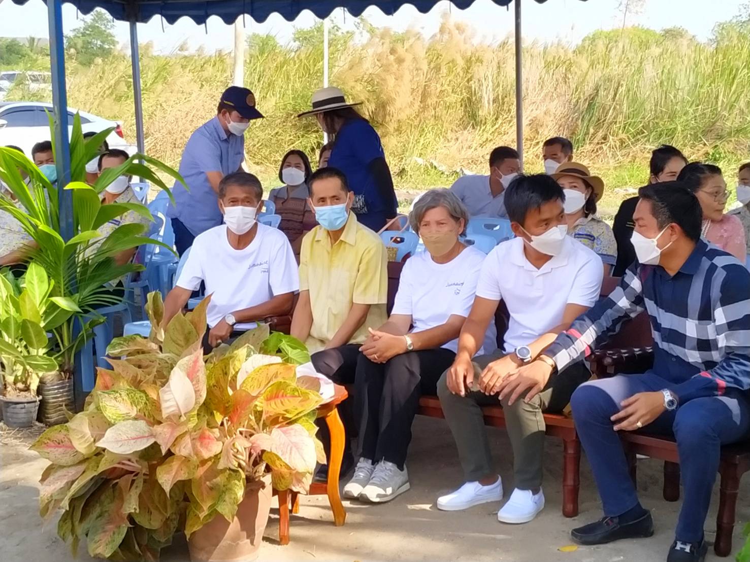 พช.ชลบุรี จัดพิธีเปิดศูนย์การเรียนรู้ทฤษฎีใหม่รูปแบบ “โคก หนอง นา” และงานวันลอยกระทง ประจำปี 2565