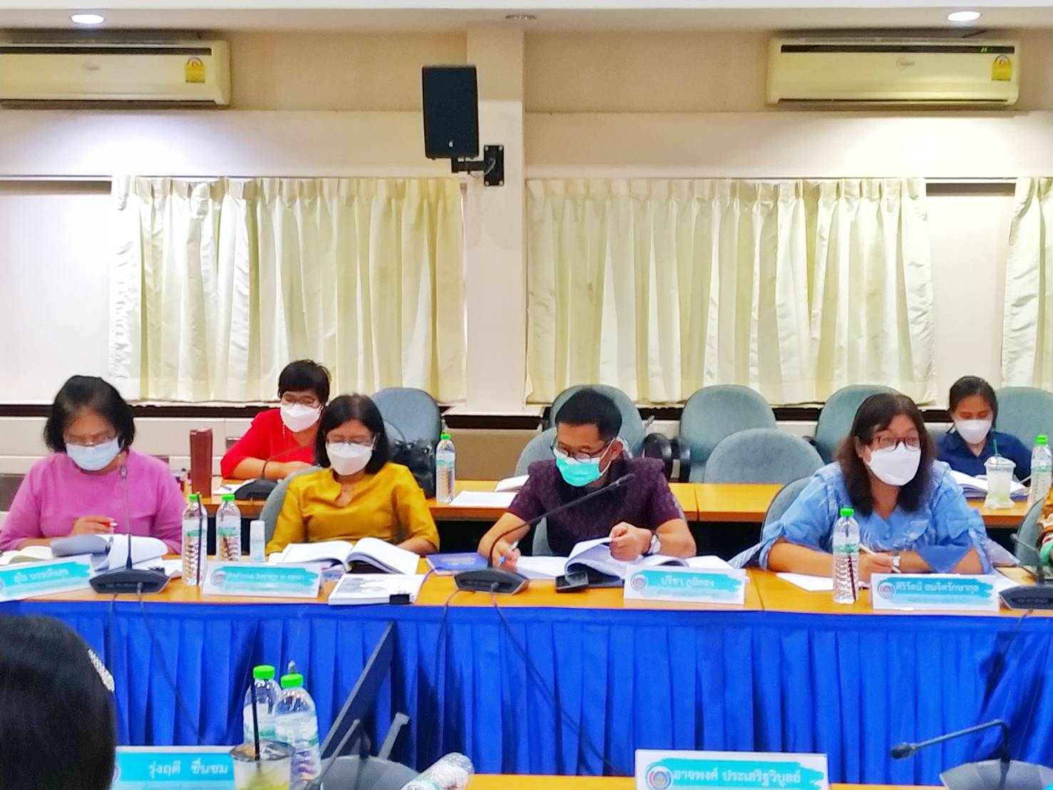 #พช.ชลบุรี# จัดการประชุมเพื่อขับเคลื่อนแนวทางการดำเนินโครงการ/กิจกรรมตามแผนการปฏิบัติงานและแผนการใช้จ่ายงบประมาณ ประจำปี 2566