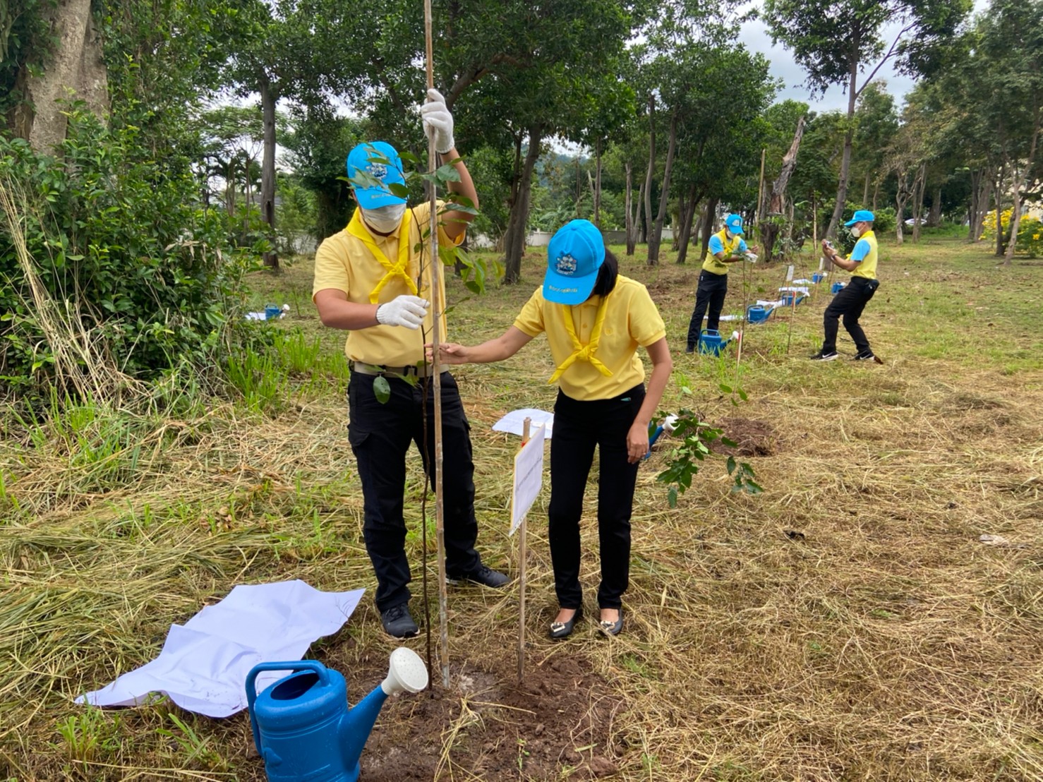 #พช.ชลบุรี# ร่วมกิจกรรมจิตอาสาพัฒนา เนื่องในวันคล้ายวันสวรรคตพระบาทสมเด็จพระมงกุฎเกล้าเจ้าอยู่หัว ณ ค่ายลูกเสือแห่งชาติ อำเภอศรีราชา จังหวัดชลบุรี