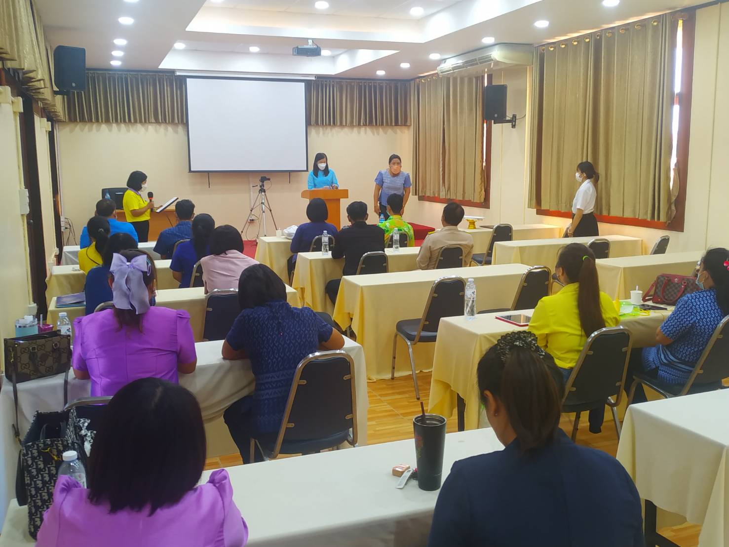 #พช.ชลบุรี# ปิดอบรมโครงการการสร้างนักขับเคลื่อนยุทธศาสตร์นำการเปลี่ยนแปลงฯ สู่นักสื่อสารสังคม