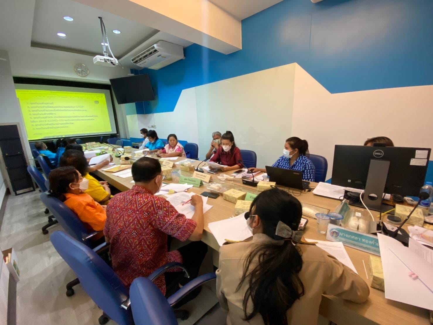 พช.ชลบุรี ดำเนินโครงการ OTOP CHONBURI FAIR 2023 เพื่อส่งเสริมช่องทางการตลาดแก่ผู้ประกอบการ OTOP