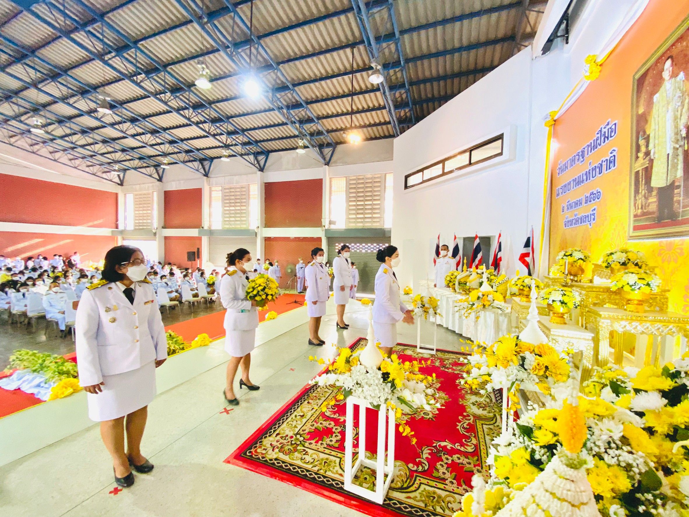 พช.ชลบุรี ร่วมพิธีวันพระบิดาแห่งมาตรฐานการช่างไทย