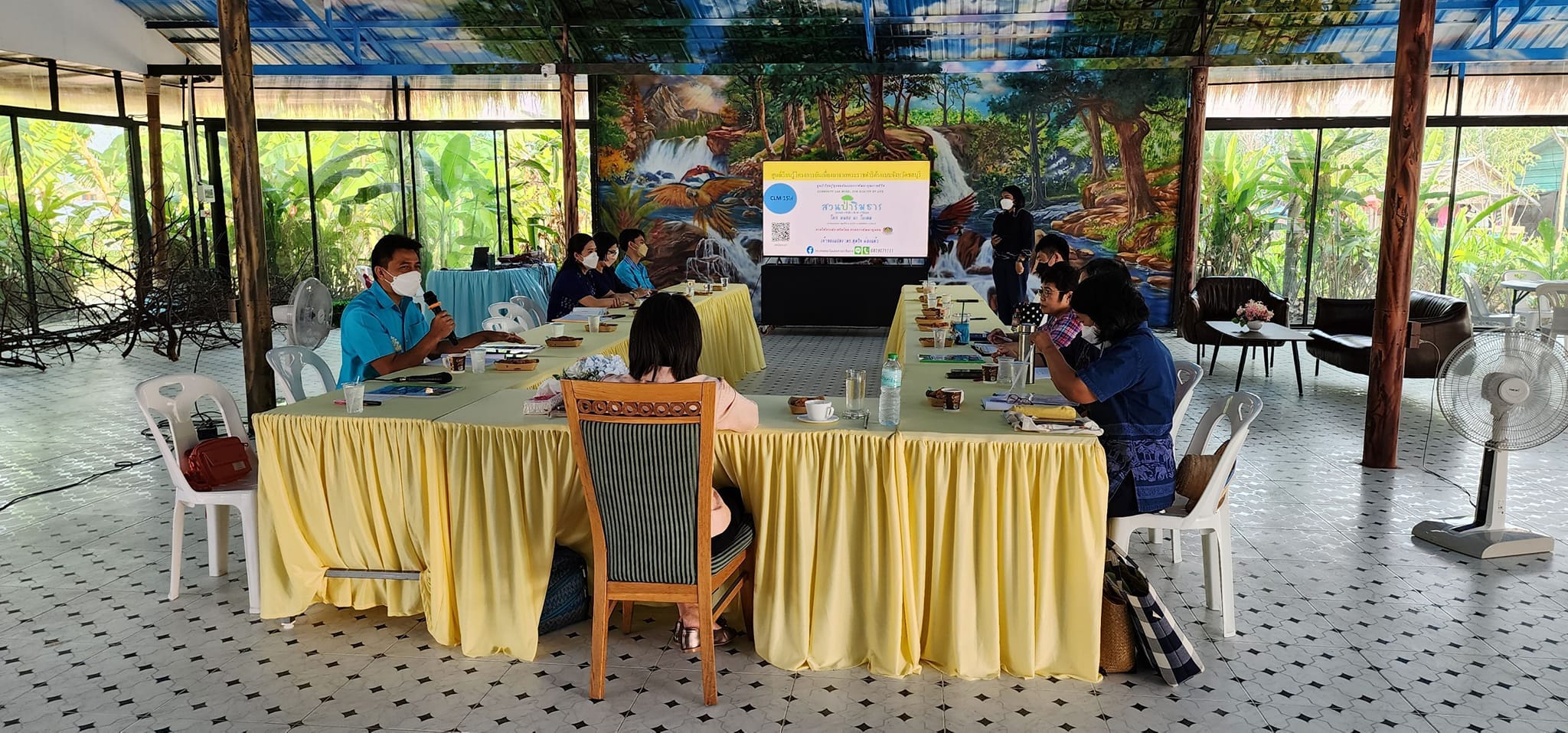 ผู้ตรวจราชการกรมการพัฒนาชุมชน ลงพื้นที่ติดตามสนับสนุน กิจกรรมพัฒนาชุมชนอำเภอพนัสนิคม จังหวัดชลบุรี