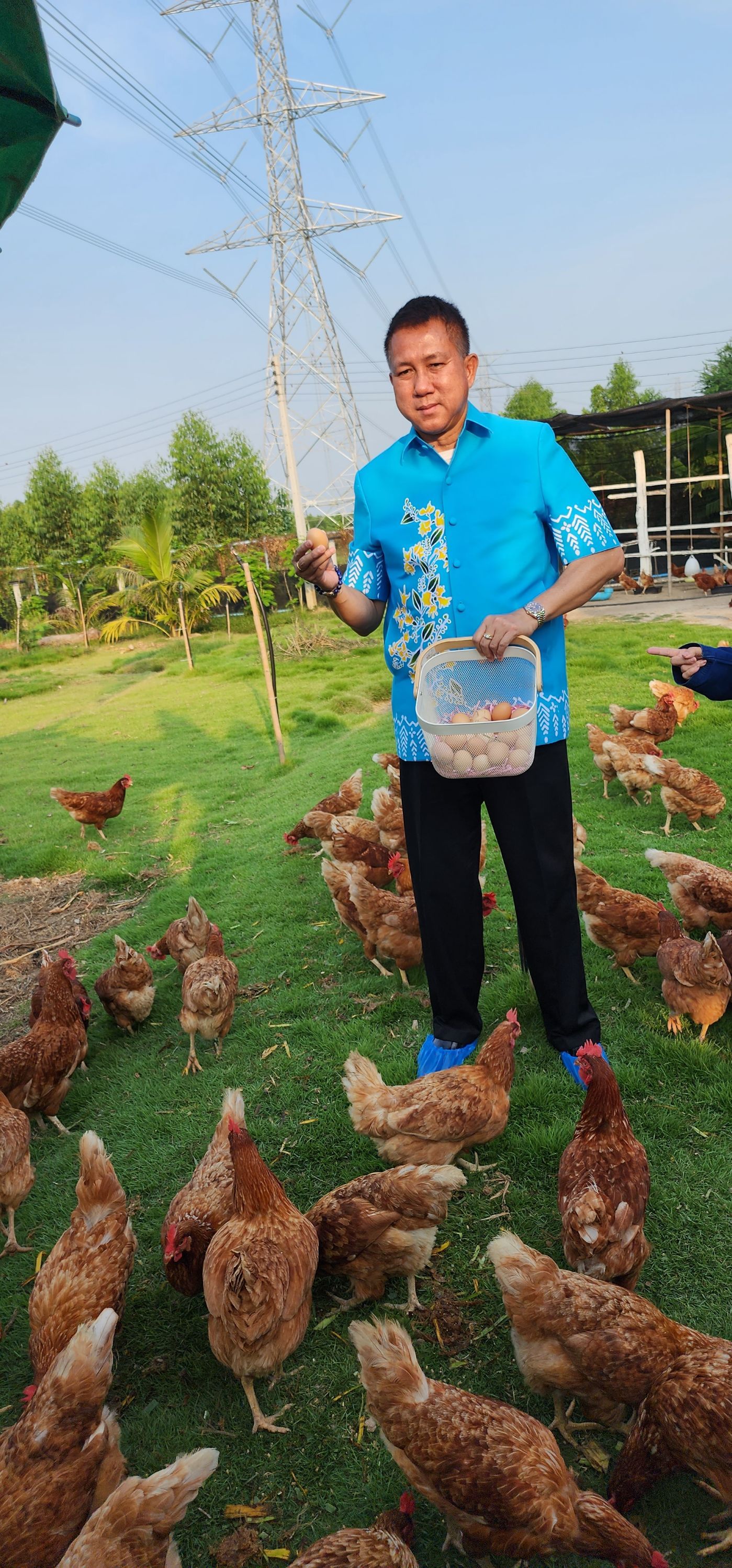 ?พช.ชลบุรี kick off โครงการ “1 หมู่บ้าน 1 ทางนี้มีผล ผู้คนรักกัน เฉลิมพระเกียรติสมเด็จพระเจ้าพี่นางเธอ เจ้าฟ้ากัลยาณิวัฒนา กรมหลวงนราธิวาสราชนครินทร์” เนื่องในโอกาสเฉลิมฉลองวาระครบ 100 ปี วันประสูติ (6 พฤษภาคม 2566)