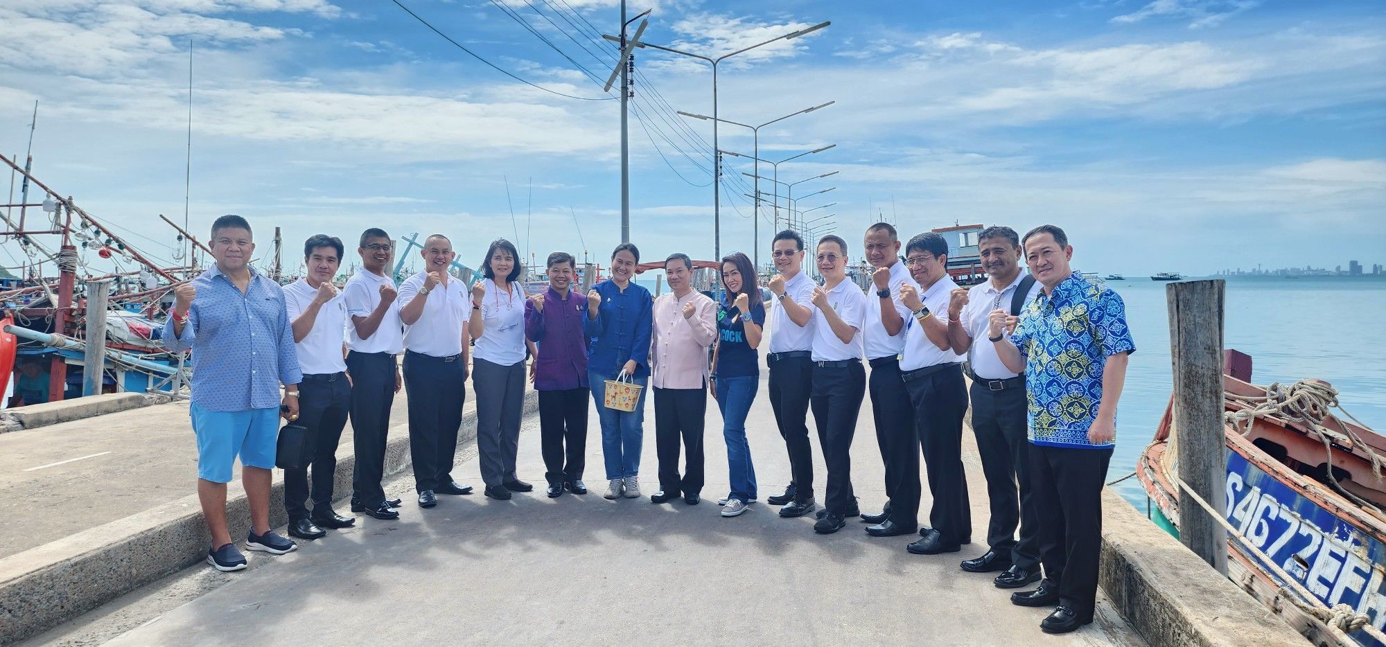 พช.ชลบุรี ร่วมต้อนรับอธิบดีกรมการพัฒนาชุมชน ติดตามงานพัฒนาชุมชนในพื้นที่ ขับเคลื่อนเศรษฐกิจฐานราก ชุมชนท่องเที่ยว OTOP นวัตวิถี จังหวัดชลบุรี
