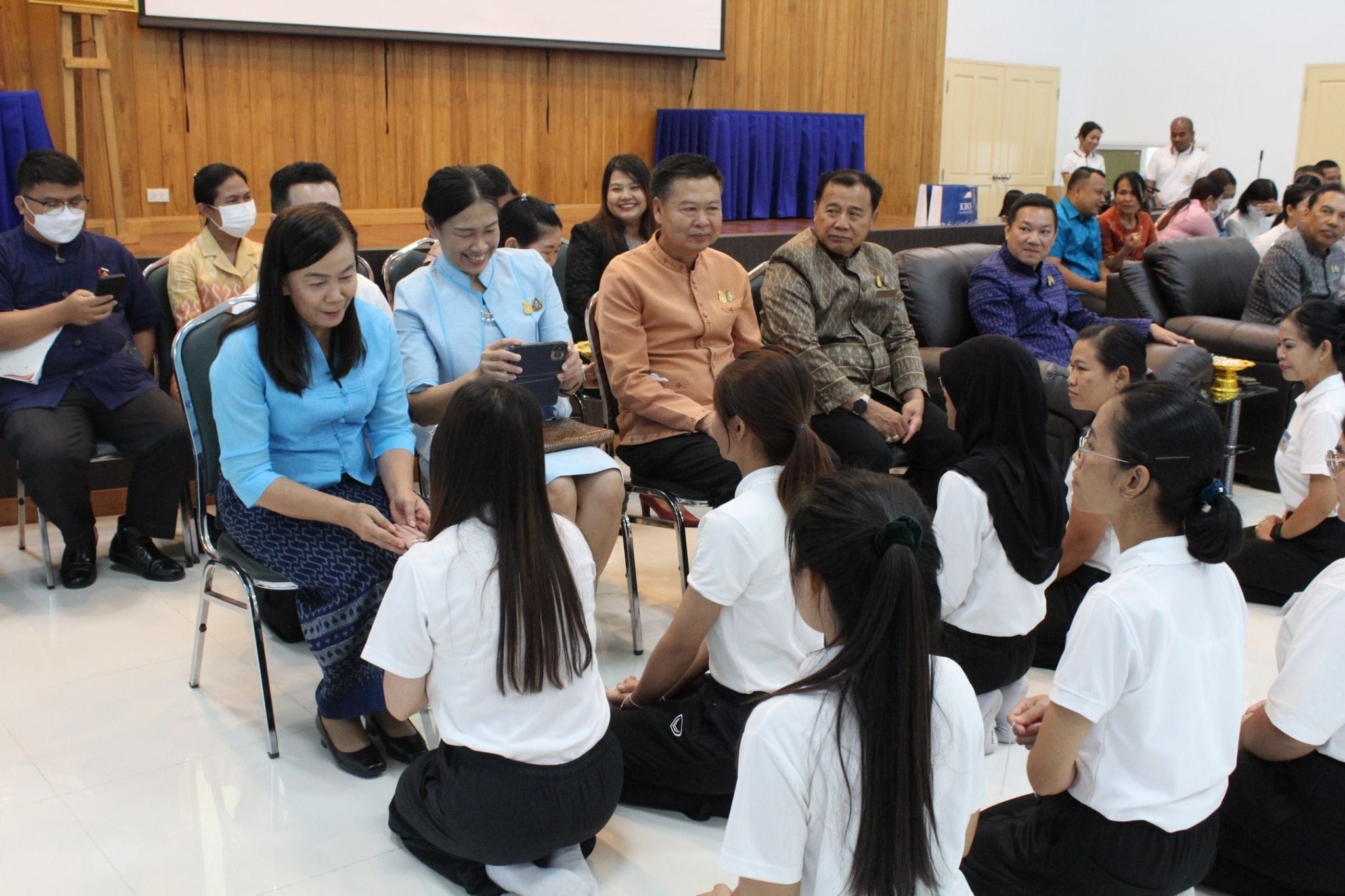 พช.ชลบุรี ร่วมพิธีเปิดอบรมพัฒนากรรุ่น 123