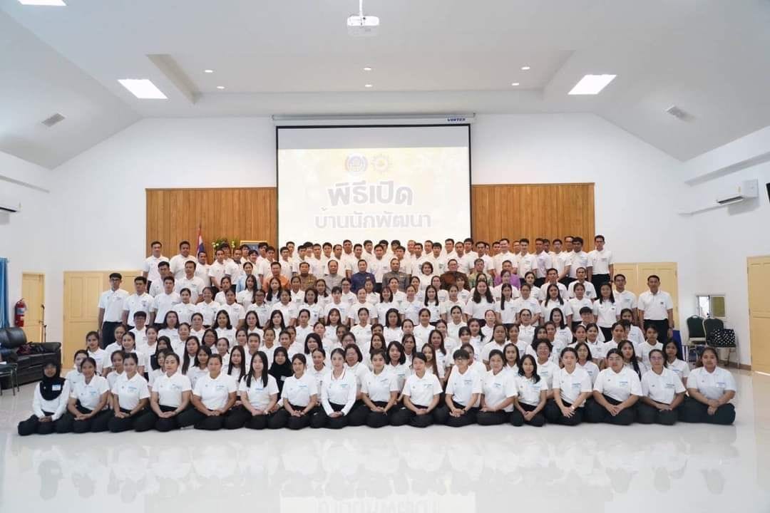 พช.ชลบุรี ร่วมพิธีเปิดอบรมพัฒนากรรุ่น 123