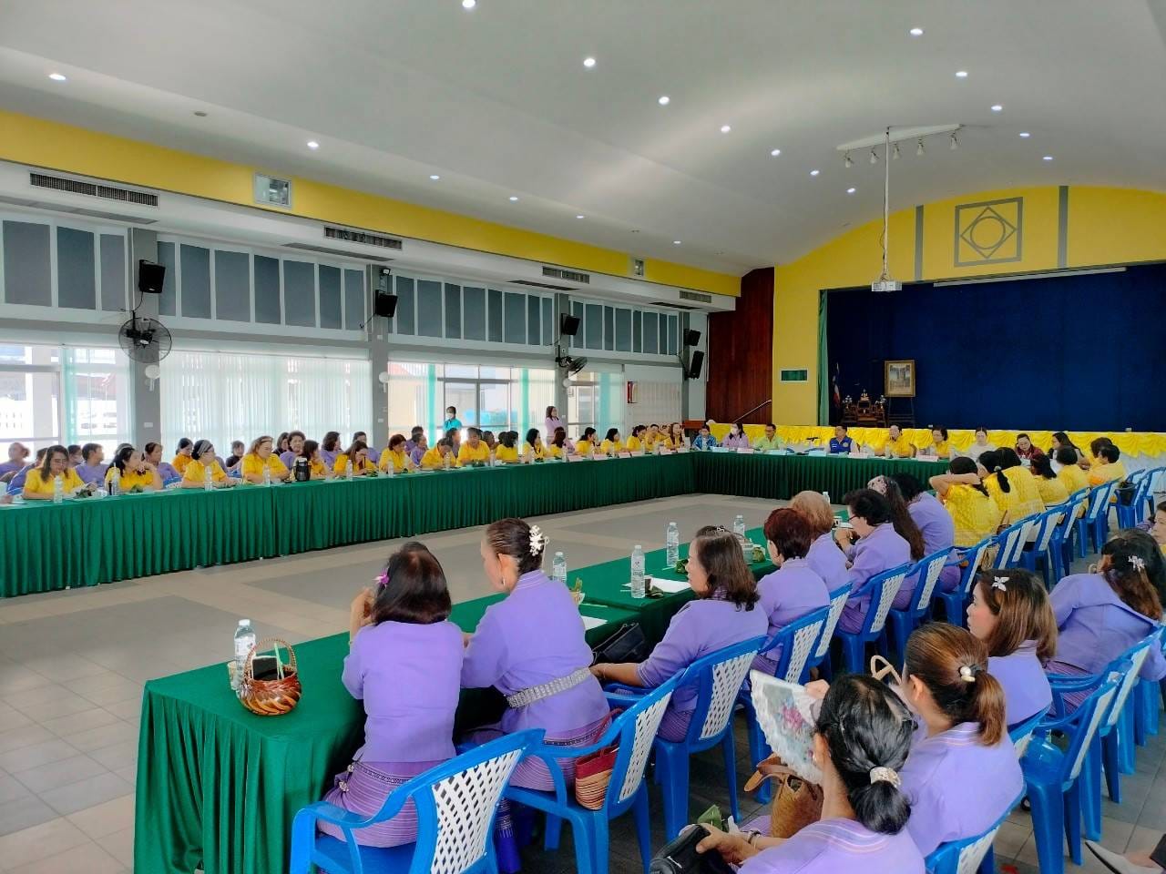 พช.ชลบุรี ร่วมประชุมคณะกรรมการพัฒนาสตรีจังหวัดชลบุรี ครั้งที่ 1/2567