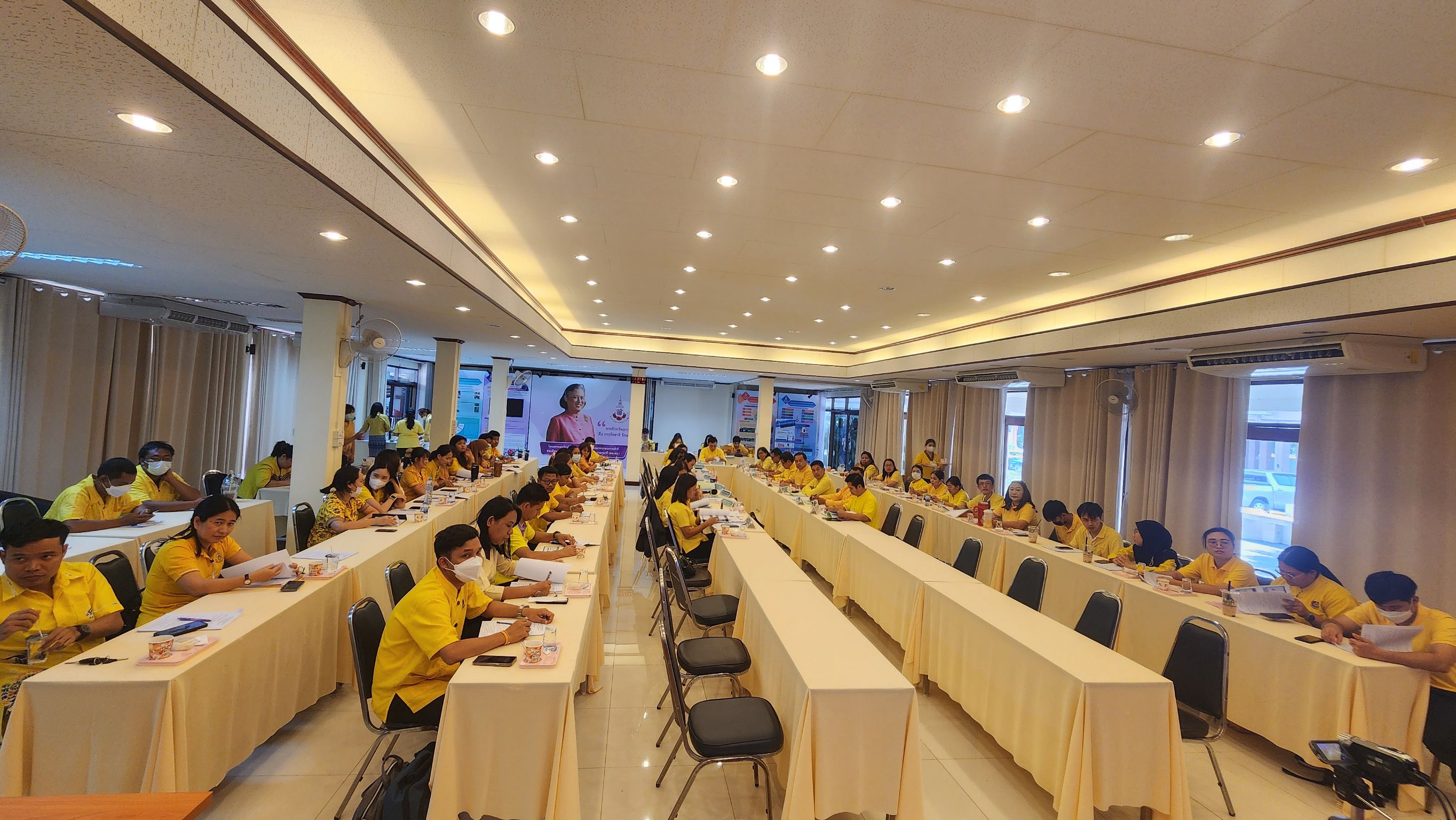 🌏พช. ชลบุรี จัดประชุมผู้อำนวยการกลุ่มงาน และพัฒนาการอำเภอ ครั้งที่ 2/2567