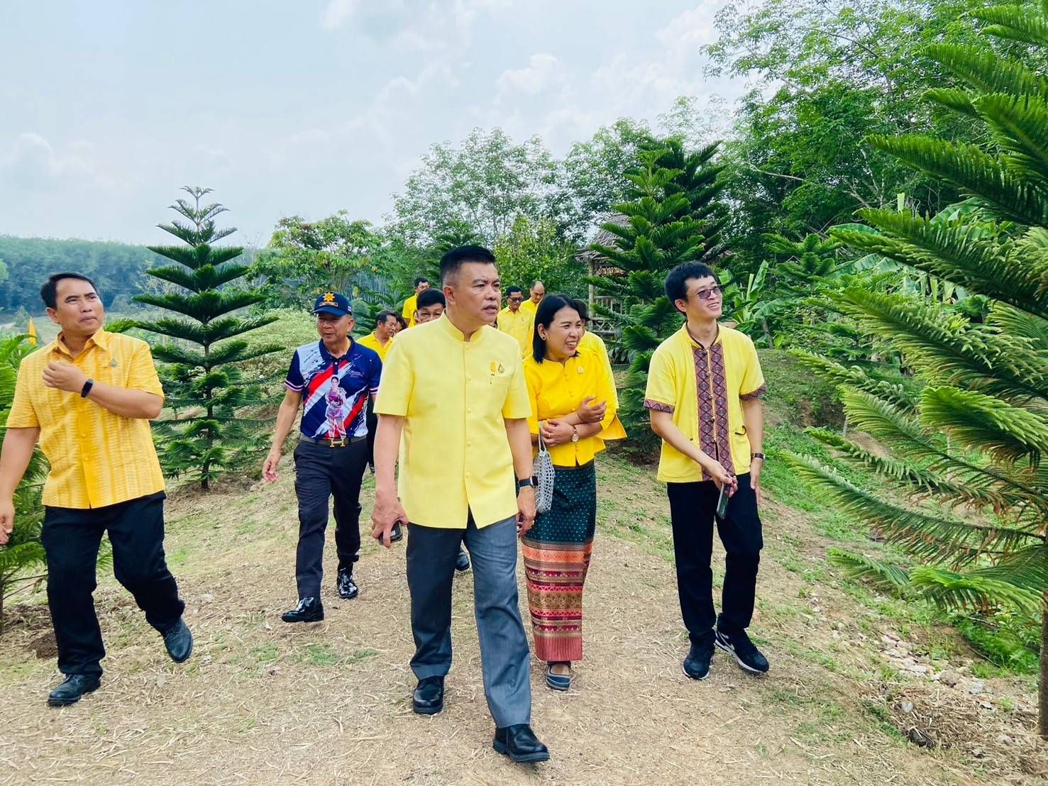 🌴พัฒนาการจังหวัดชลบุรี ลงพื้นที่เยี่ยมชมโคก หนอง นา อ.หนองใหญ่