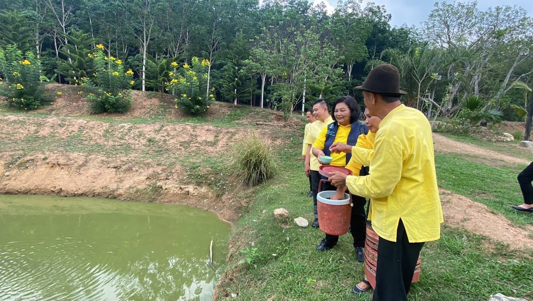 🌴พัฒนาการจังหวัดชลบุรี ลงพื้นที่เยี่ยมชมโคก หนอง นา อ.หนองใหญ่