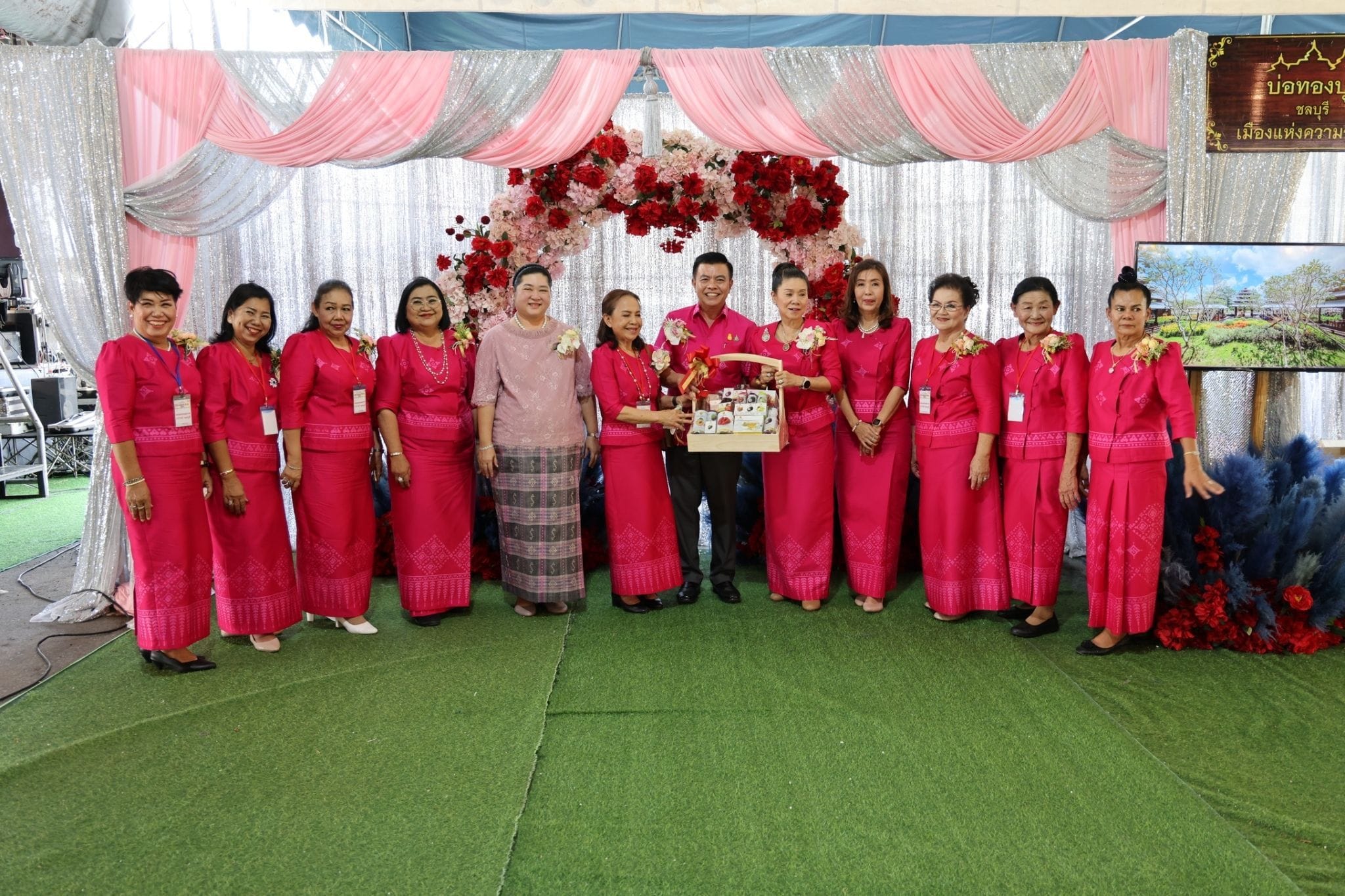 ⭐️เปิดแล้ว OTOP Chonburi Fair 2024 ส่งเสริมช่องทางการจำหน่ายให้ผู้ผลิต ผู้ประกอบการ OTOP เพื่อฟื้นฟูเศรษฐกิจ