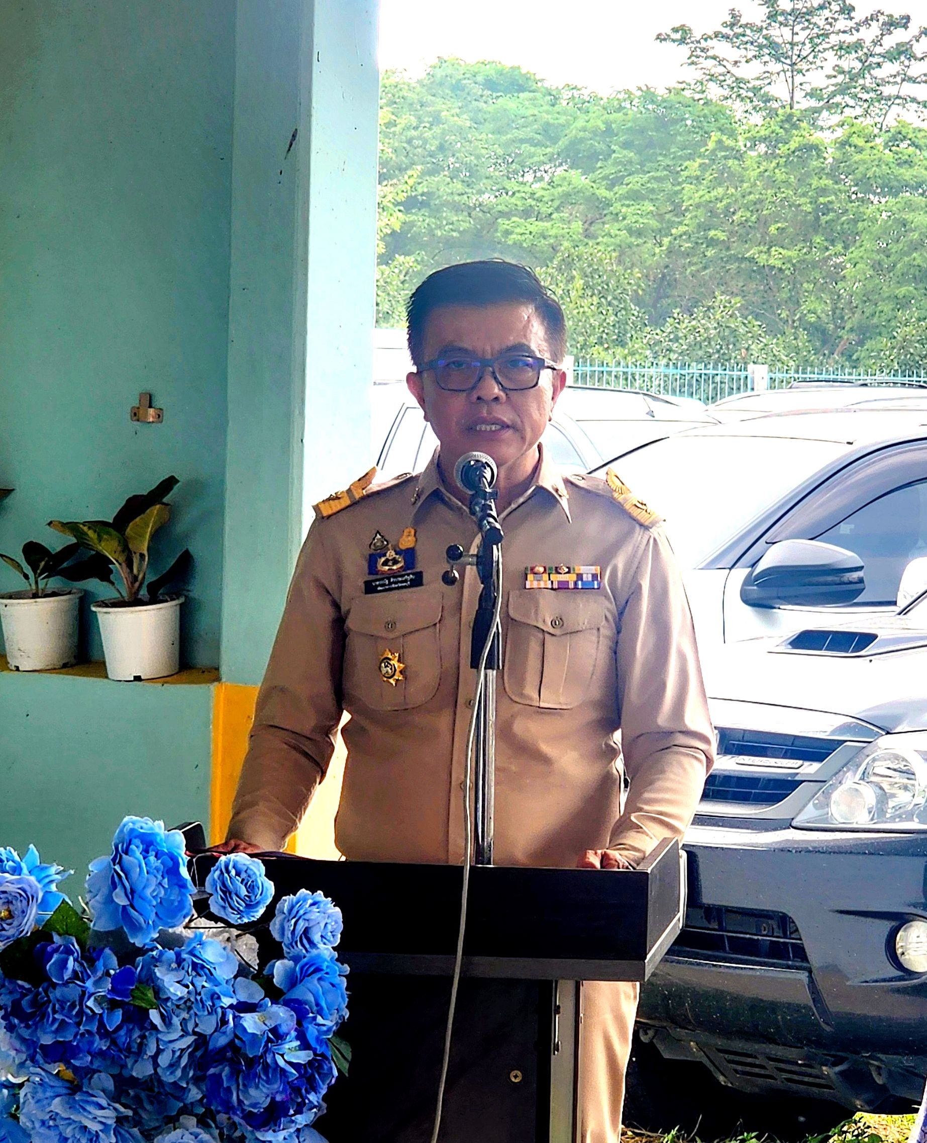 จังหวัดชลบุรี ประกาศวาระจังหวัดชลบุรี มาตรการป้องกันและแก้ไขปัญหายาเสพติด ตามนโยบายรัฐบาล กิจกรรม kick off หมู่บ้านป้องกันและแก้ไขปัญหายาเสพติด ด้วยกระบวนการกองทุนแม่ของแผ่นดิน ระดับจังหวัด