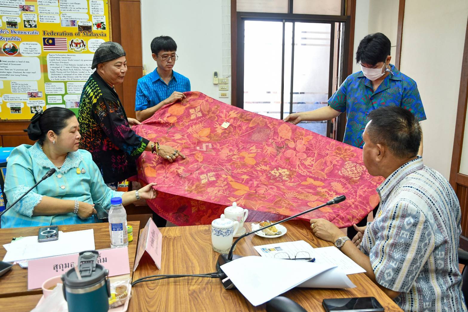 📢📢จังหวัดชลบุรี จัดประกวดสุดยอดผ้าจังหวัด ประจำปี 2567 เพื่อค้นหาสุดยอดผ้าจังหวัดชลบุรี