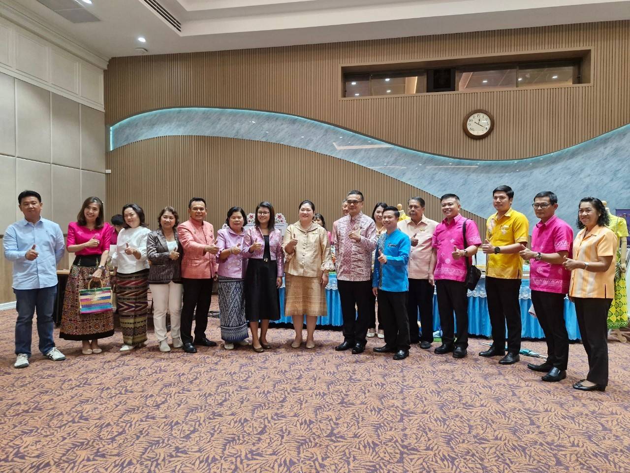 📢📢พช.ชลบุรี รับการประเมินคัดเลือกข้าราชการ ลูกจ้างประจำ และพนักงานราชการดีเด่นกรมการพัฒนาชุมชน ประจำปี พ.ศ. 2567