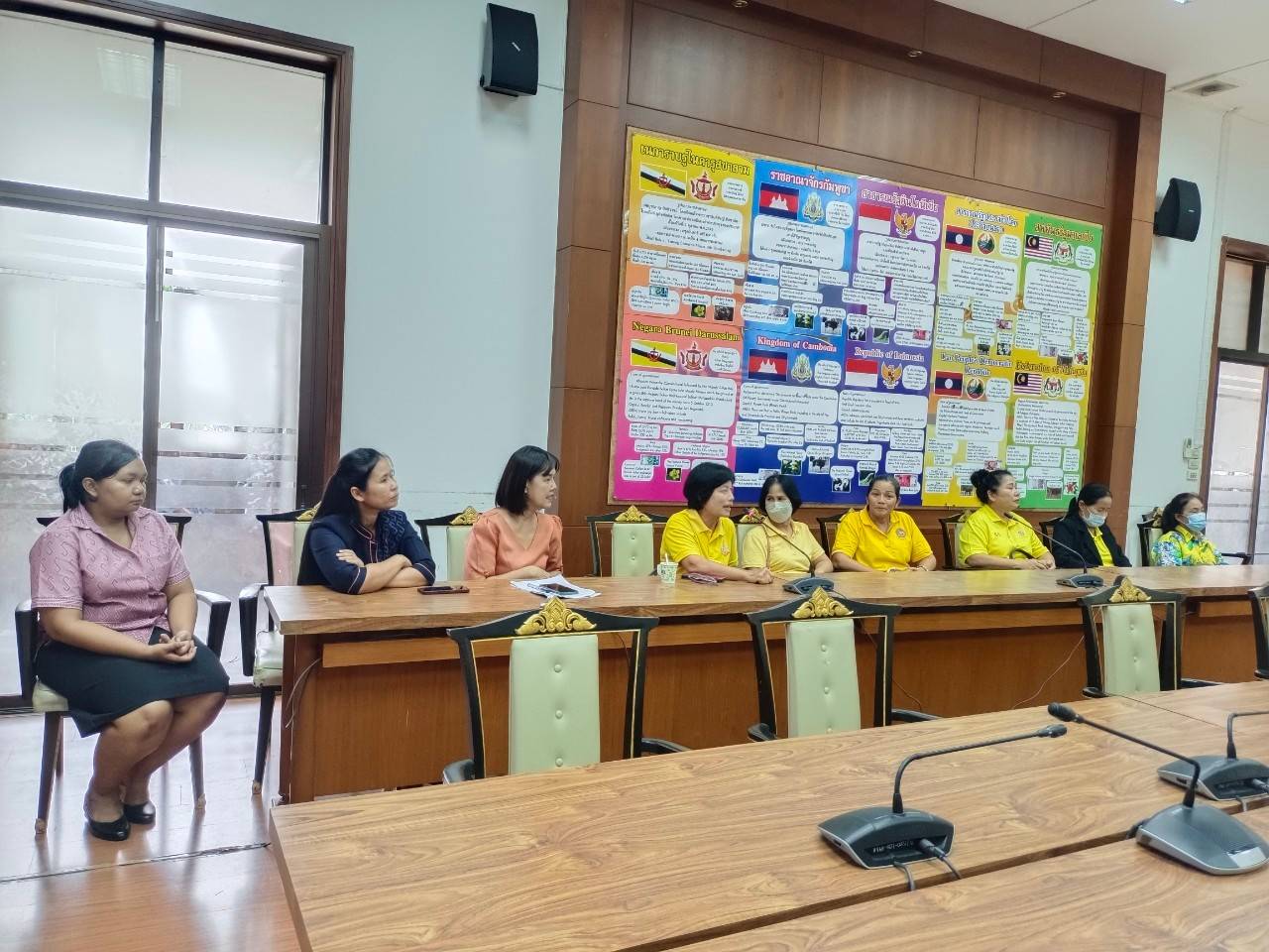 🎗🎗พช.ชลบุรี  ดำเนินการคัดเลือกคนกองทุนพัฒนาบทบาทสตรีดีเด่นระดับจังหวัด ประจำปี 2567  (รอบคัดเลือก)