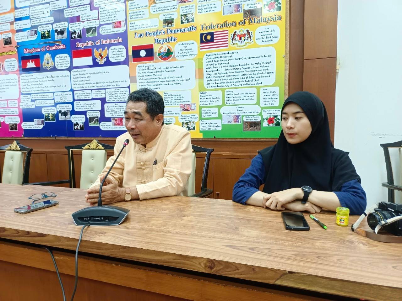 🎗🎗พช.ชลบุรี  ดำเนินการคัดเลือกคนกองทุนพัฒนาบทบาทสตรีดีเด่นระดับจังหวัด ประจำปี 2567  (รอบคัดเลือก)