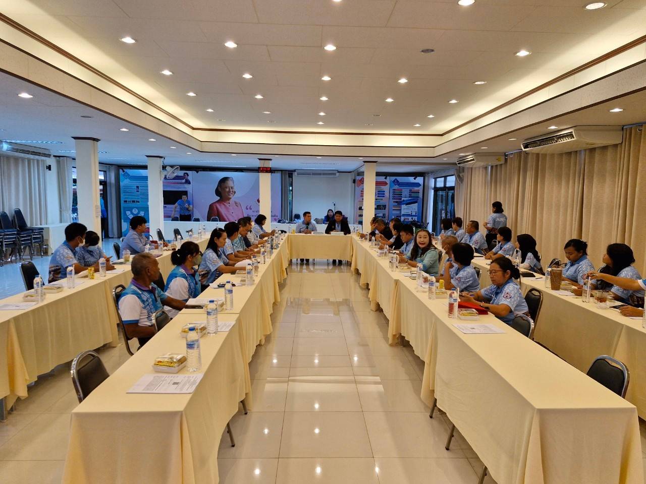 📍📍พช.ชลบุรี ร่วมประชุมเครือข่ายกองทุนแม่ของแผ่นดินจังหวัดชลบุรี ครั้งที่ 2/2567