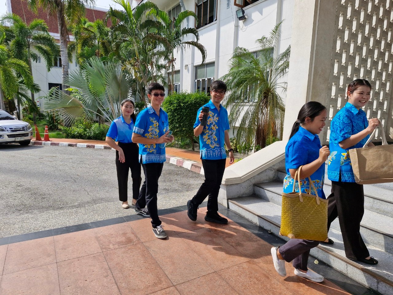 🌏พช.ชลบุรี  จัดโครงการ พช.ชลบุรีรักษ์โลก ร่วมกันปฏิบัติการ 5ส คัดแยกขยะ โดยยึดหลัก 3R และลด ละ เลิก การใช้โฟมบรรจุอาหาร (No foam)