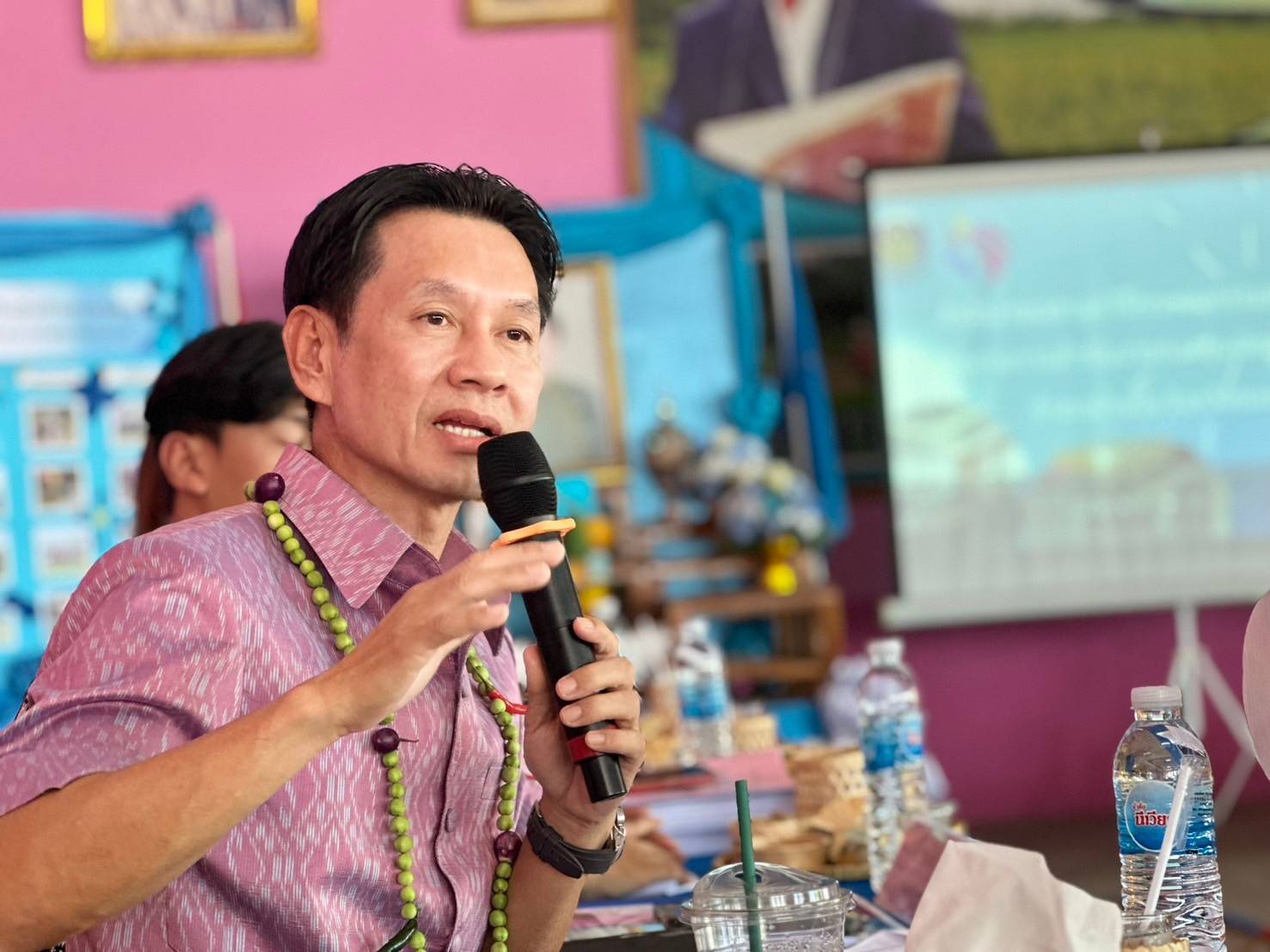 📝พช.ชลบุรี ลงพื้นที่คัดสรรกิจกรรมพัฒนาชุมชนดีเด่น และคัดเลือกคนกองทุนพัฒนาบทบาทสตรีดีเด่นระดับจังหวัด ประจำปี 2567 ✨