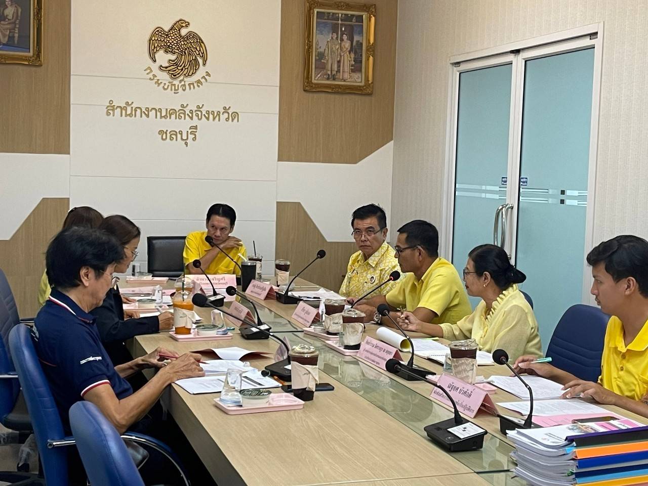 📣📣พช.ชลบุรี ประชุมคณะกรรมการคัดสรรกิจกรรมพัฒนาชุมชนดีเด่นระดับจังหวัด ประจำปี 2567 และคัดเลือกคนกองทุนพัฒนาบทบาทสตรี ตามโครงการเชิดชูเกียรติคนกองทุนพัฒนาบทบาทสตรี ประจำปี 2567 ครั้งที่ 2/2657 (รอบตัดสิน)