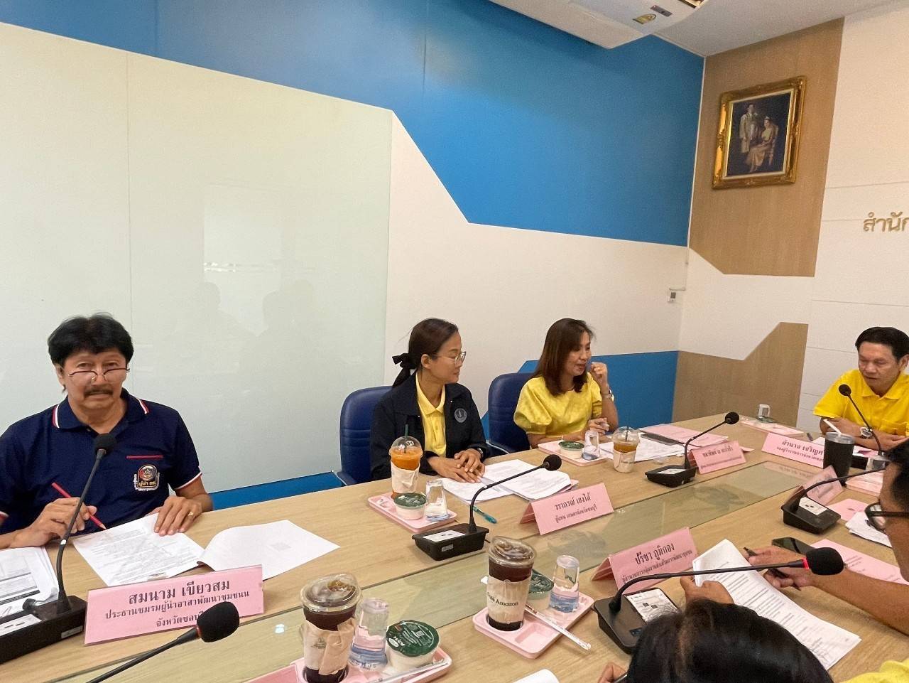 📣📣พช.ชลบุรี ประชุมคณะกรรมการคัดสรรกิจกรรมพัฒนาชุมชนดีเด่นระดับจังหวัด ประจำปี 2567 และคัดเลือกคนกองทุนพัฒนาบทบาทสตรี ตามโครงการเชิดชูเกียรติคนกองทุนพัฒนาบทบาทสตรี ประจำปี 2567 ครั้งที่ 2/2657 (รอบตัดสิน)