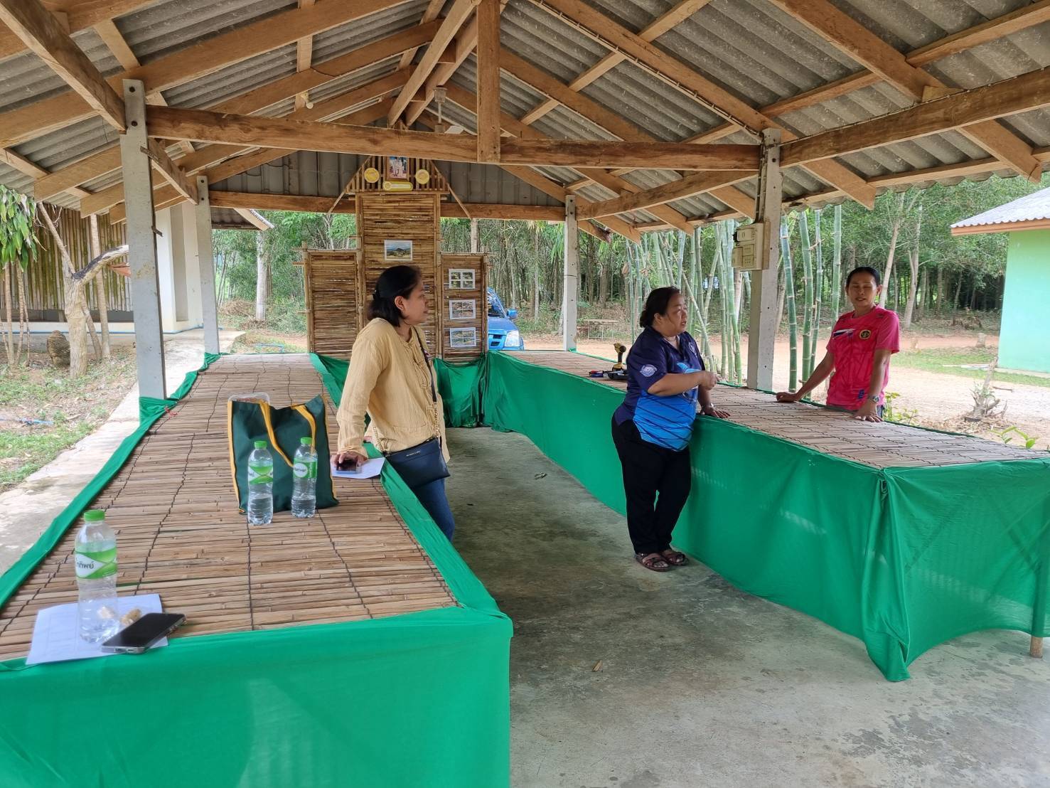 ⭐️⭐️พช.ชลบุรี ลงพื้นที่เตรียมความพร้อมการตรวจเยี่ยมการดำเนินงานการขับเคลื่อนงานหมู่บ้านคนรักษ์ช้าง ตามโครงการพัชรสุธาคชานุรักษ์ โดยนายสุทธิพงษ์ จุลเจริญ ปลัดกระทรวงมหาดไทย