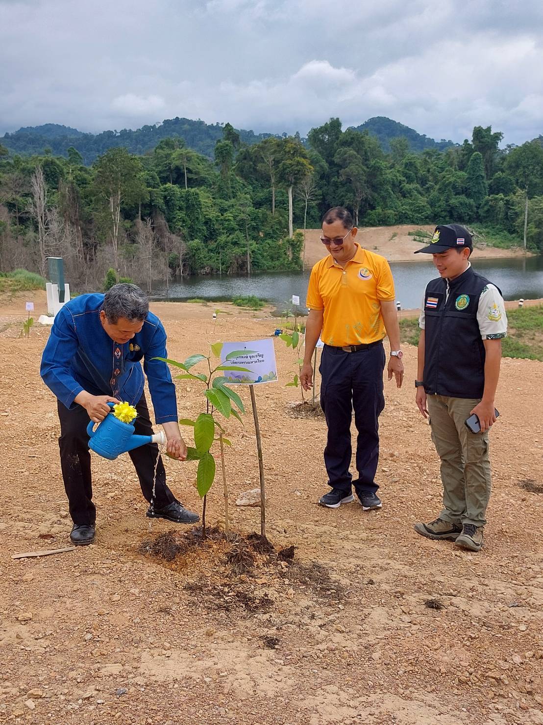 🎗🎗ปลัดกระทรวงมหาดไทย ลงพื้นที่ตรวจเยี่ยมการดำเนินงานการขับเคลื่อนงานหมู่บ้านคนรักษ์ช้างตามโครงการพัชรสุธาคชานุรักษ์