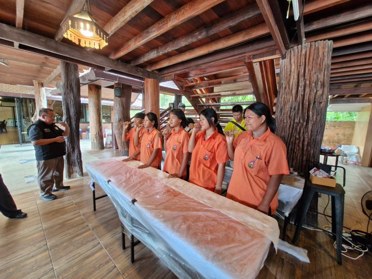 📚📚พช.ชลบุรี จัดกิจกรรม เครือข่ายกองทุนแม่ของแผ่นดินระดับจังหวัด หนุนเสริมสัมมาชีพชุมชนแก่เยาวชนกลุ่มเสี่ยงหรือผู้ผ่านการบำบัด (26 -27 มิถุนายน 2567)