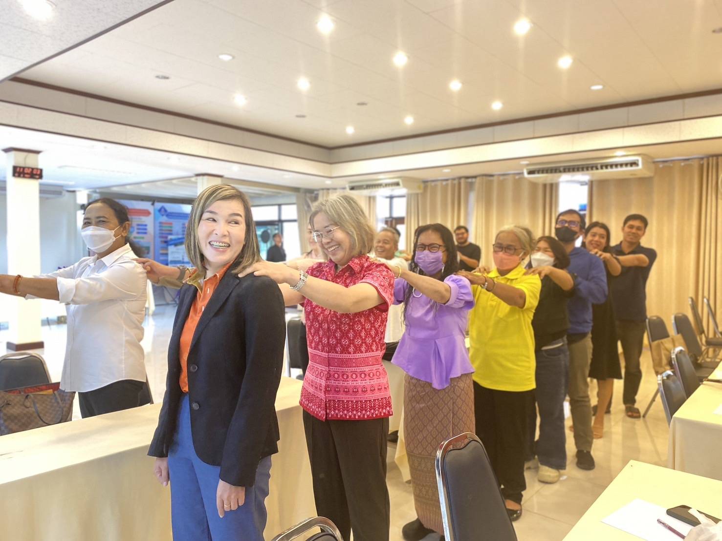 🖍🖍พช.ชลบุรี จัดโครงการพัฒนาผลิตภัณฑ์ OTOP กลุ่มปรับตัวสู่การพัฒนา (Quadrant D)