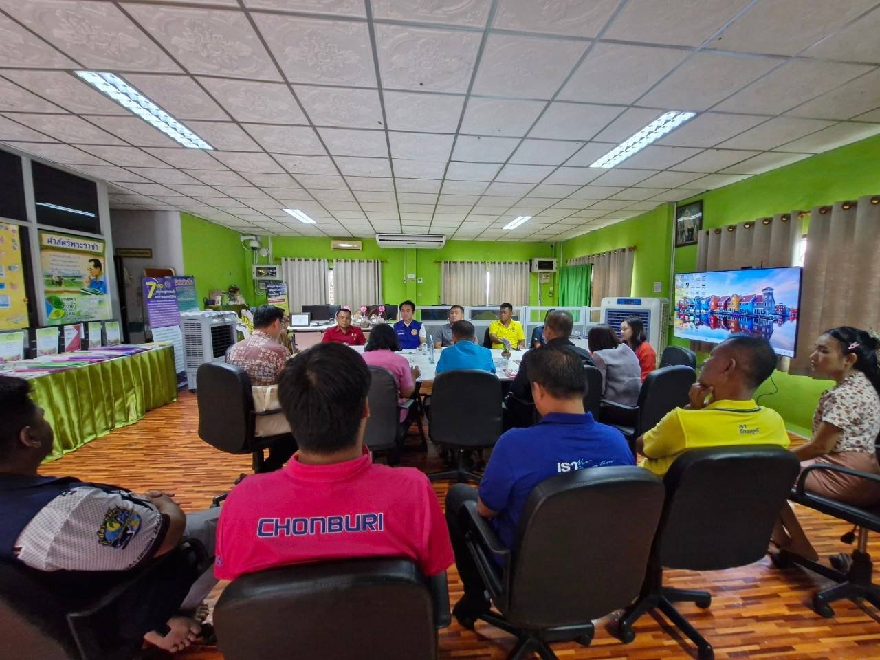 ⭐️⭐️พช.ชลบุรี รับการตรวจประเมินความพร้อมการจัดตั้งศูนย์สารสนเทศตำบลต้นแบบเพื่อพัฒนาคุณภาพชีวิต ระดับเขตตรวจราชการ ประจำปีงบประมาณ พ.ศ. 2567