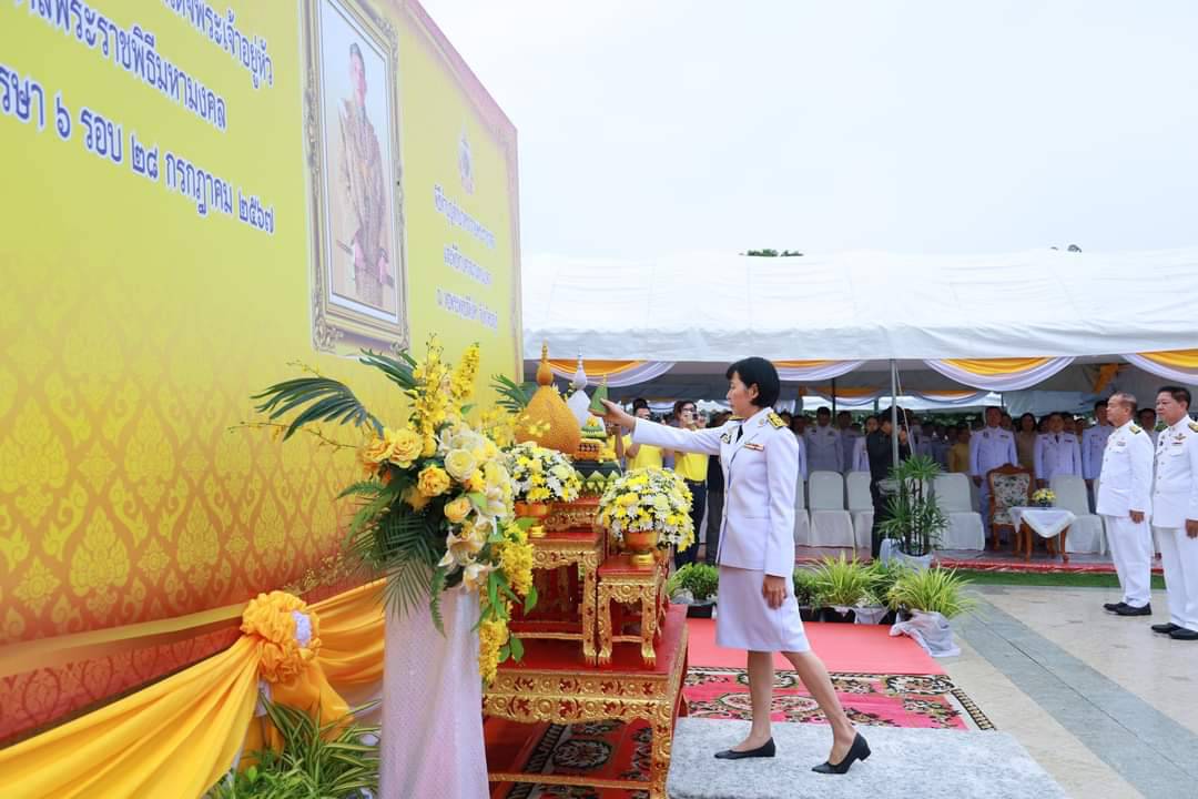 🎄🎄พช.ชลบุรี ร่วมพิธีทำบุญตักบาตรถวายเป็นพระราชกุศลแด่พระบาทสมเด็จพระเจ้าอยู่หัว เนื่องในโอกาสมหามงคลเฉลิมพระชนมพรรษา 6 รอบ 28 กรกฎาคม 2567 และพิธีทางศาสนามหามงคล 5 ศาสนา