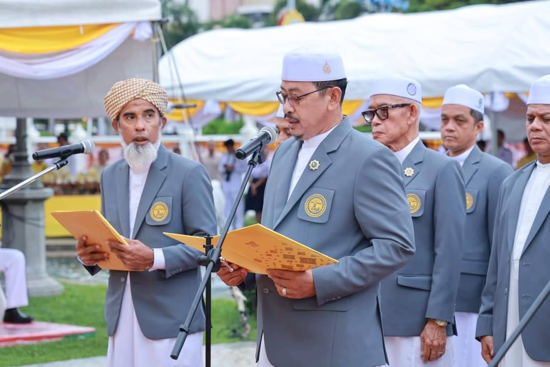 🎄🎄พช.ชลบุรี ร่วมพิธีทำบุญตักบาตรถวายเป็นพระราชกุศลแด่พระบาทสมเด็จพระเจ้าอยู่หัว เนื่องในโอกาสมหามงคลเฉลิมพระชนมพรรษา 6 รอบ 28 กรกฎาคม 2567 และพิธีทางศาสนามหามงคล 5 ศาสนา