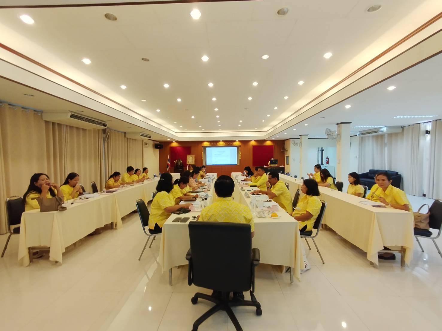 📢📢พช.ชลบุรี จัดประชุมผู้อำนวยการกลุ่มงาน และพัฒนาการอำเภอ ครั้งที่ 6/2567