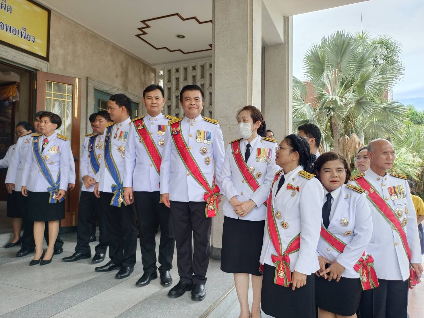 📍📍พช.ชลบุรี ร่วมพิธีเวียนเทียนสมโภชน้ำพระพุทธมนต์ศักดิ์สิทธิ์ เนื่องในโอกาสพระราชพิธีมหามงคลเฉลิมพระชนมพรรษา 6 รอบ 28 กรกฎาคม 2567 จังหวัดชลบุรี