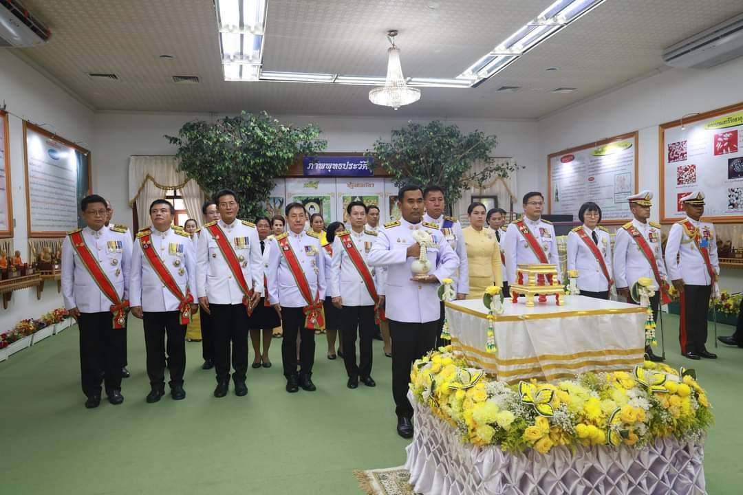 📍📍พช.ชลบุรี ร่วมพิธีเวียนเทียนสมโภชน้ำพระพุทธมนต์ศักดิ์สิทธิ์ เนื่องในโอกาสพระราชพิธีมหามงคลเฉลิมพระชนมพรรษา 6 รอบ 28 กรกฎาคม 2567 จังหวัดชลบุรี